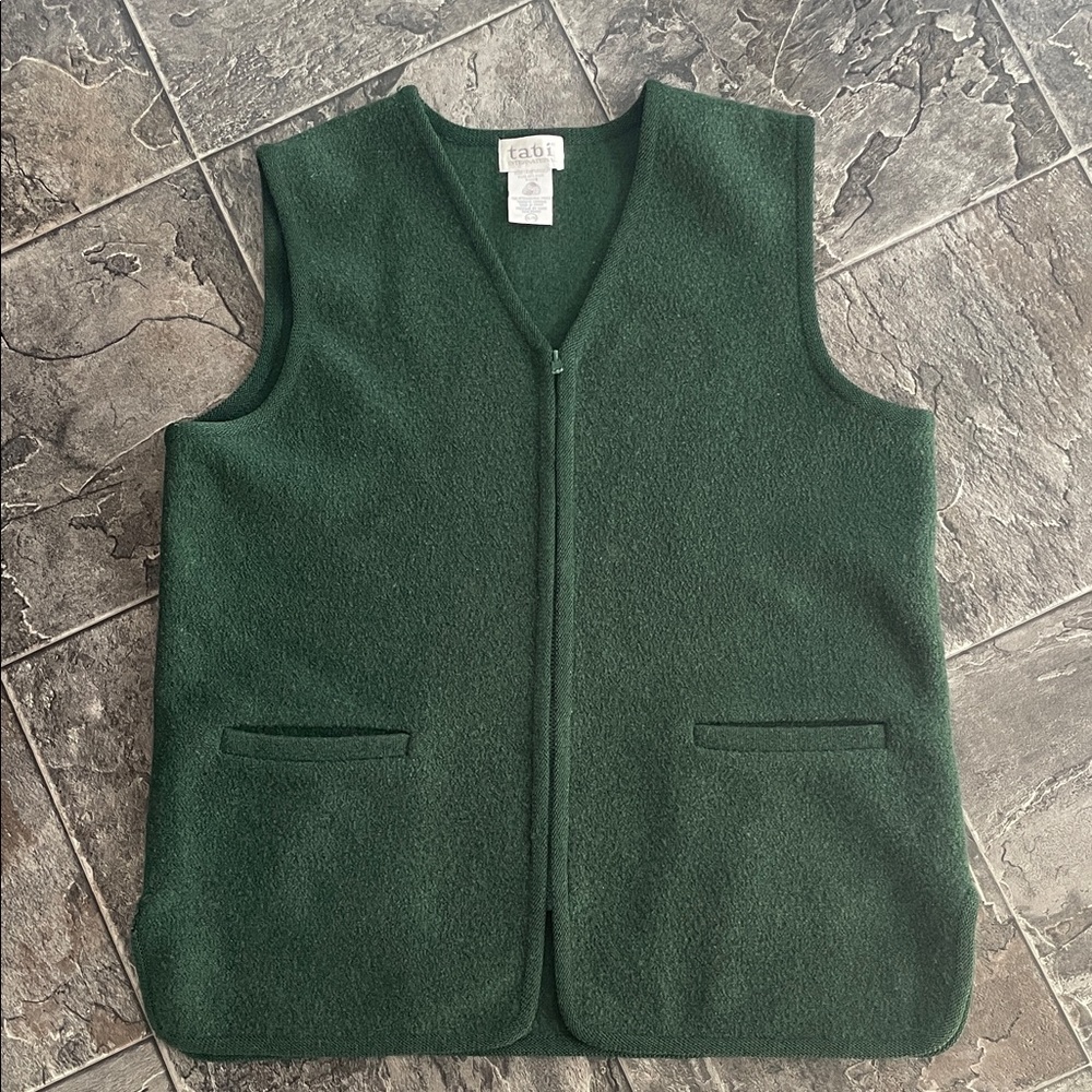 Vintage TABI Pure Wool Women’s Green Zip-Up Cottagecore Coastal Grandpa Vest